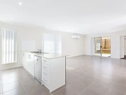 45 Whipbird Street, Bellbird Park