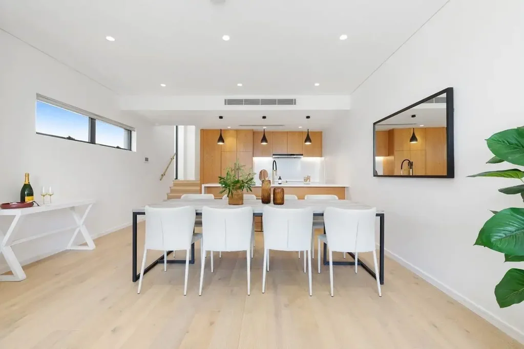 1249 Anzac Parade, Chifley, NSW 2036
