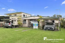 15 Second Avenue, Toorbul