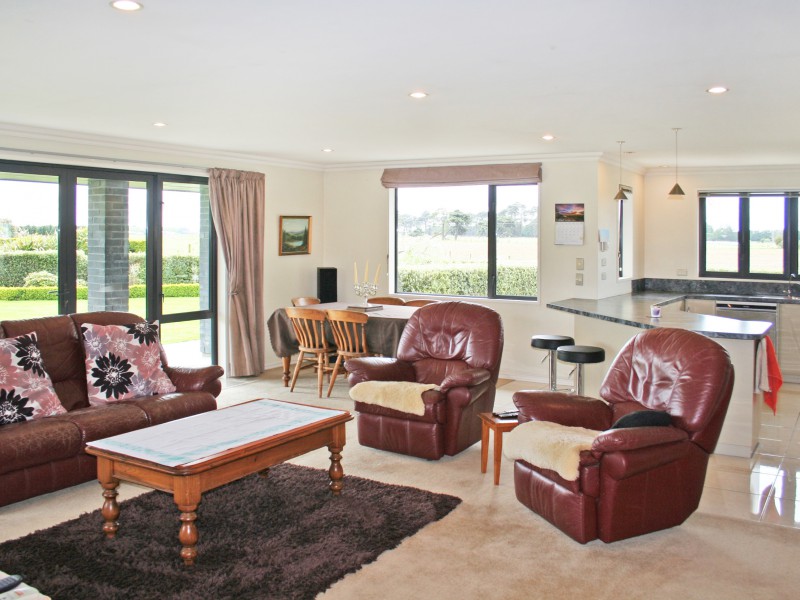 115 Mill Road South, Seaward Bush, Invercargill, 4部屋, 0バスルーム