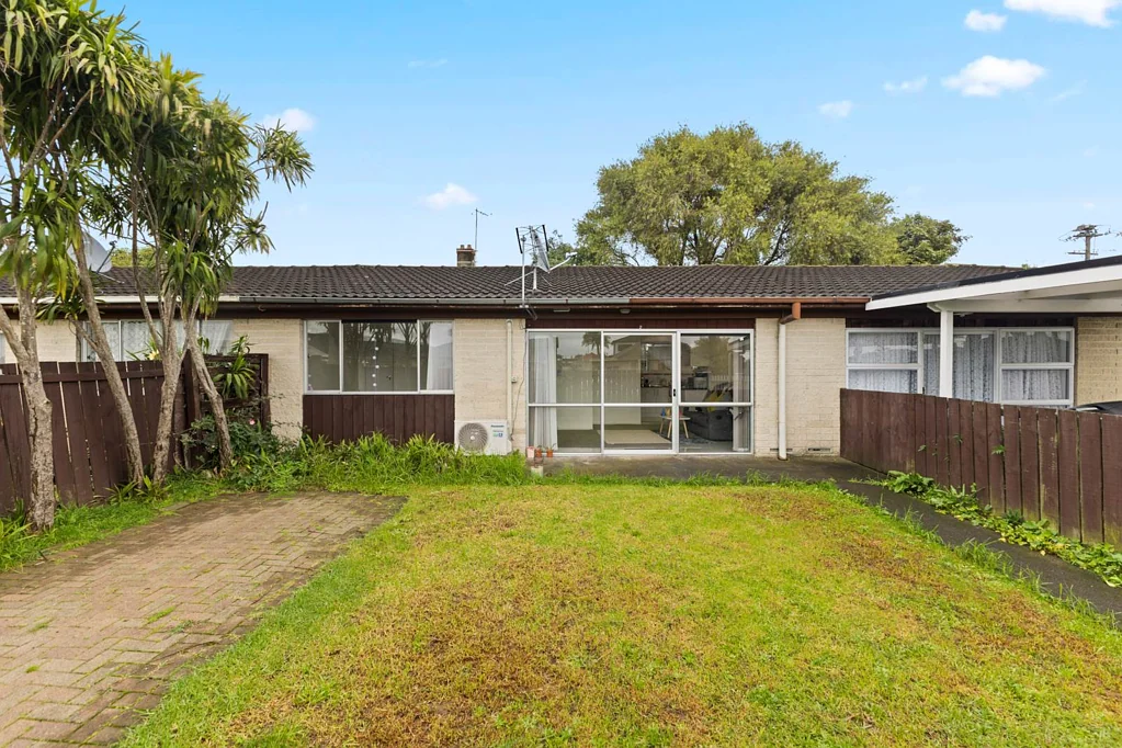 Papatoetoe 2房  Must Be Sold – Exceptional Value!