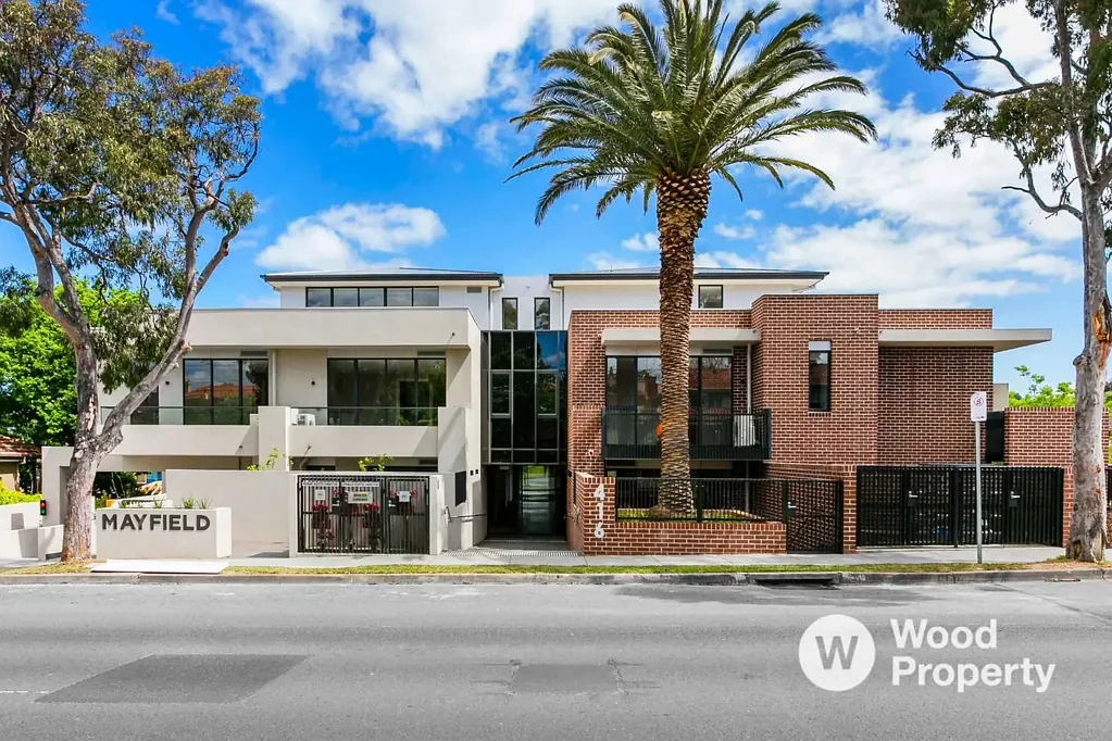 Stylish Ground Floor Living in Prime Hawthorn East Location