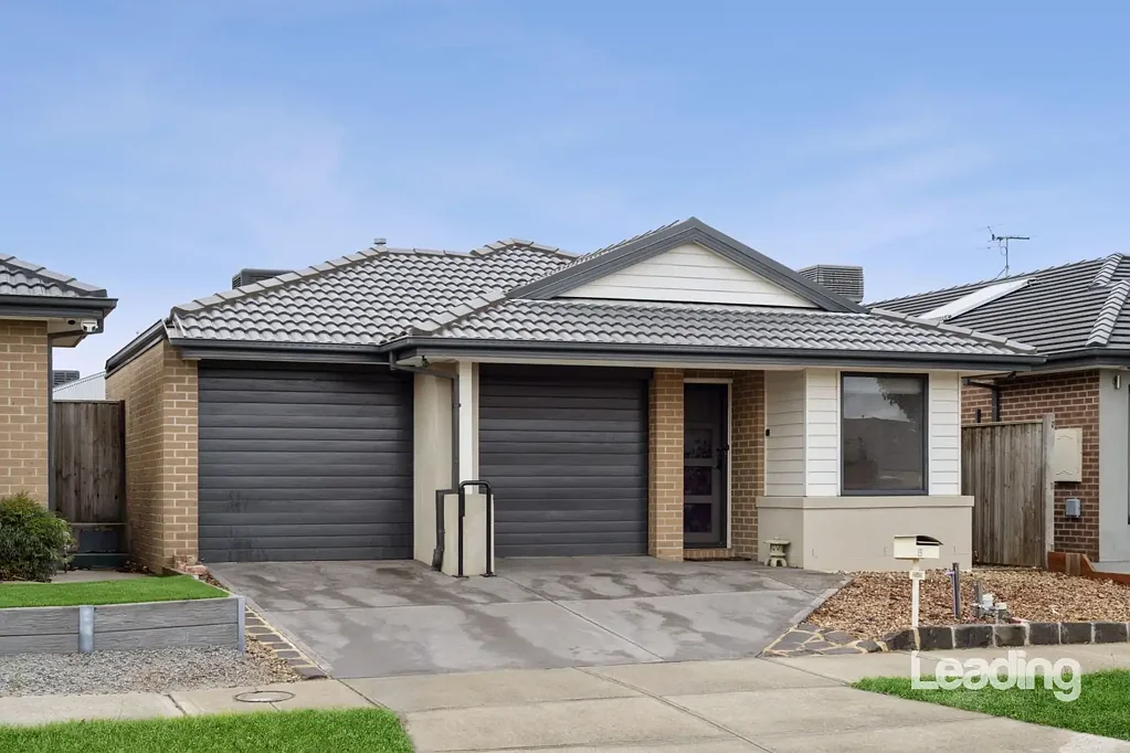 8 Showman Drive, Diggers Rest, VIC 3427