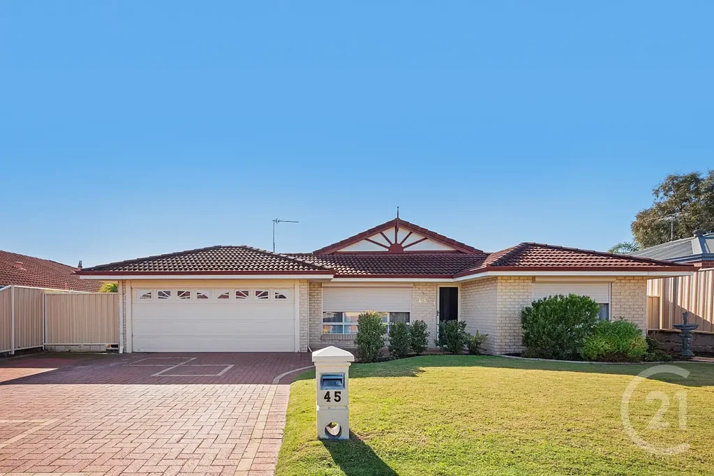 Eaton 4 Bedroom Spacious Family Living with Entertainer's Patio & Powered Shed!