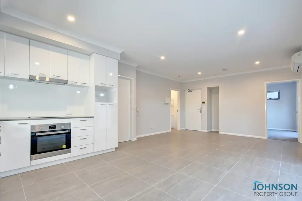 STUNNING APARTMENT IN PRIME LOCATION