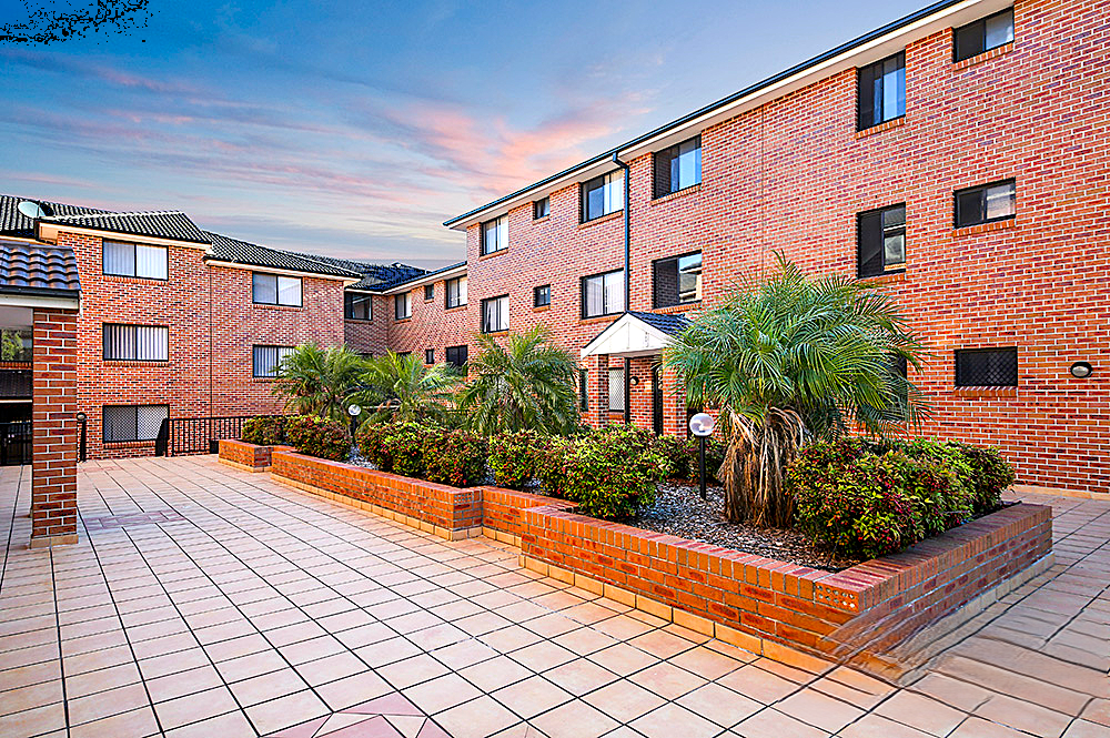 UNIT 7 2A MULLA RD, YAGOONA NSW 2199, 0房, 0浴, Unit