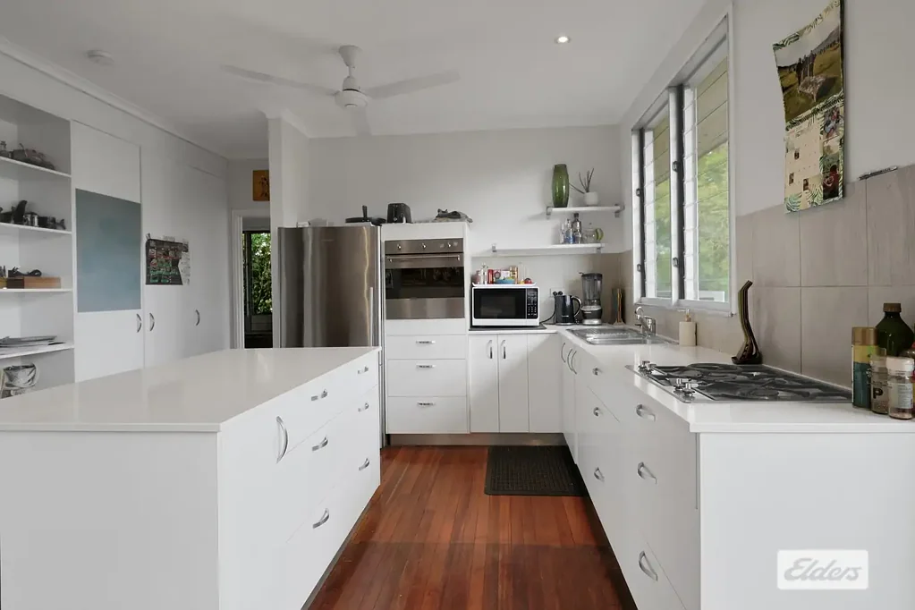 Katherine 3chambre Modern Family Living in a Peaceful Katherine North Location