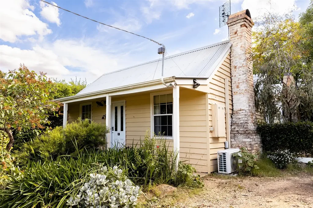 Maldon 2房  Smith's Cottage c1869