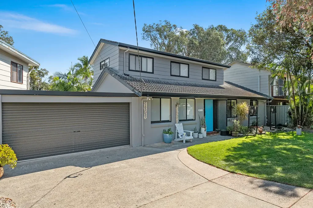 Emerald Beach 5Moenga From Family Comfort To Coastal Escape