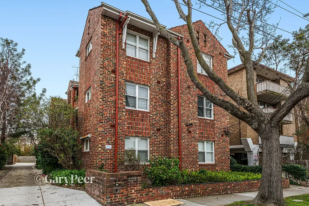 1/1 Hughenden Road, St Kilda East, VIC 3183