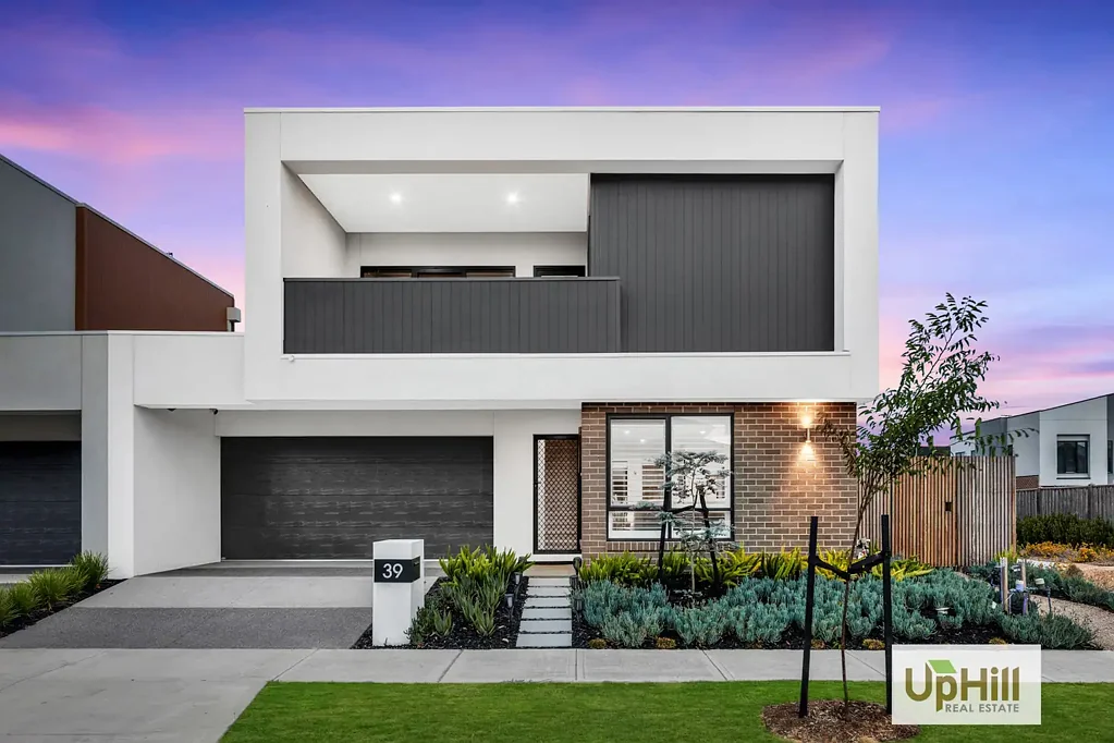 39 Swanston Street, Clyde, VIC 3978