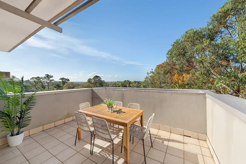 Warrawee 2Habitaciones Penthouse prestige, footsteps from Turramurra Village
