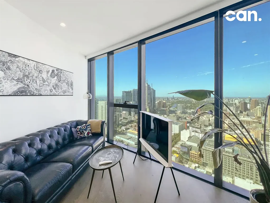 Fully furnished with a car park!
