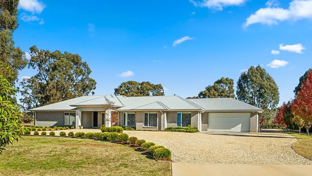 Waldara 4 Bedroom Elegant Lifestyle Living