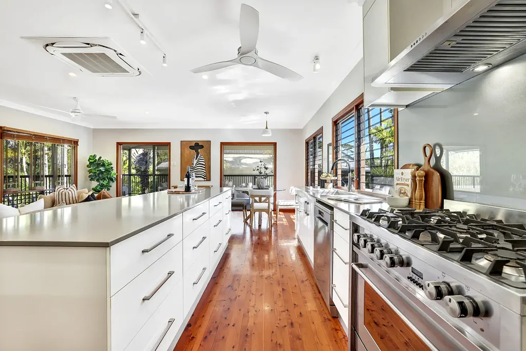 Brinsmead 5Kwarto Expansive Family Home!