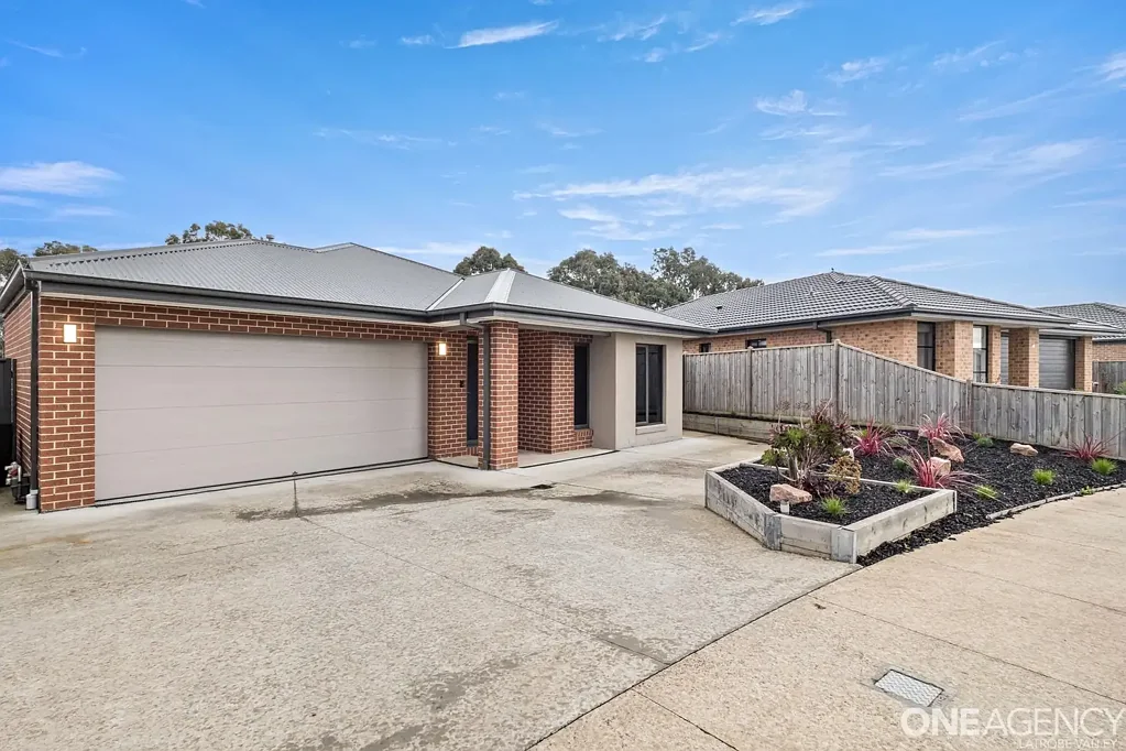 Traralgon 4બેડરૂમ Exceptional Family Living at a Price Not to Be Missed