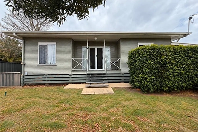 Jandowae 4ਬੈੱਡਰੂਮ Spacious Four-Bedroom Home with Plenty to Offer!