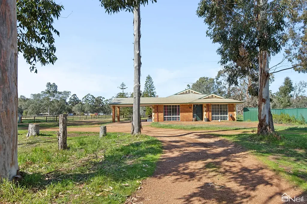 Oakford 6chambre 7 ACRES WITH 6x3 HOME PERFECT FOR MULTI GENERATIONAL LIVING