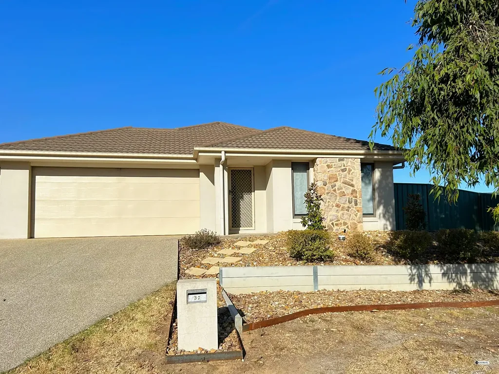 4 Bedroom Family Home