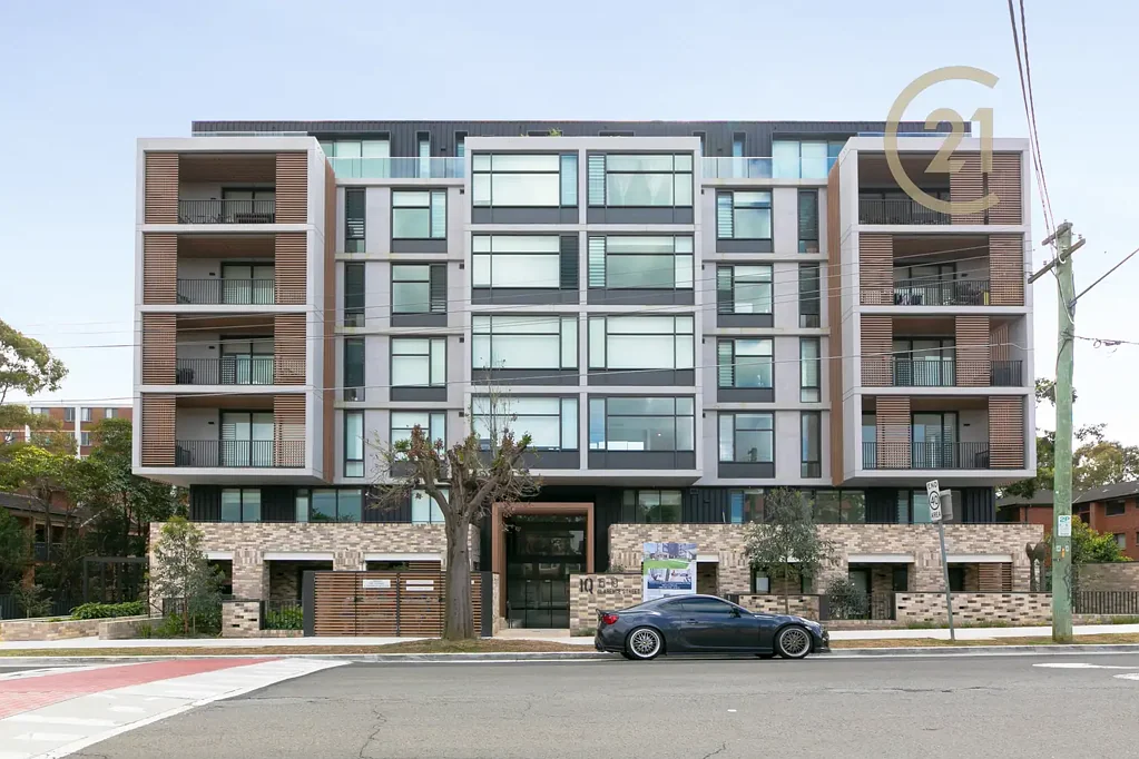 Beautiful 2BR Apartment Available NOW!