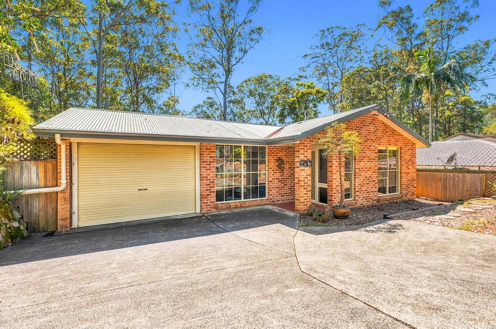Bensville 3कमरा Peaceful Bensville Living with Space, Privacy & Outdoor Appeal