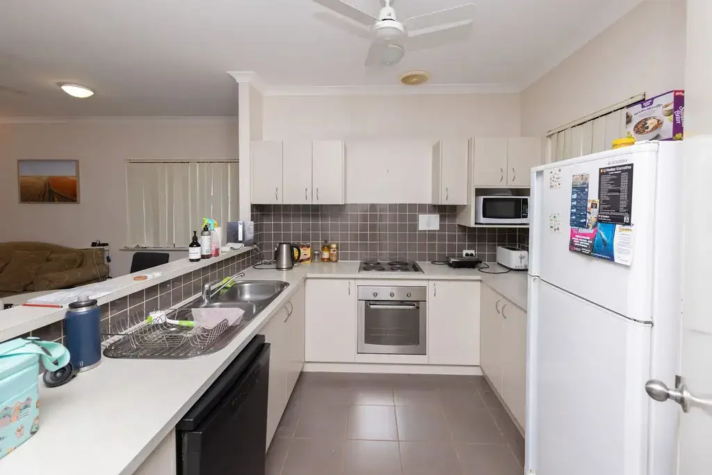 5 Walker Close, Millars Well, WA 6714