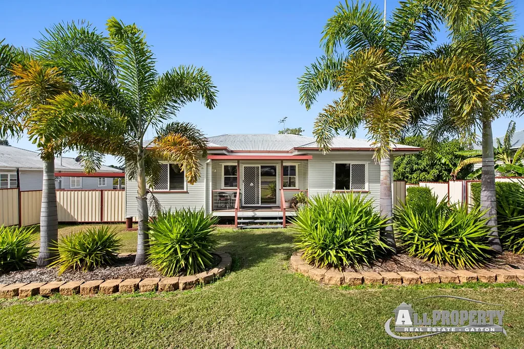 20 Jensen Street, Gatton, QLD 4343