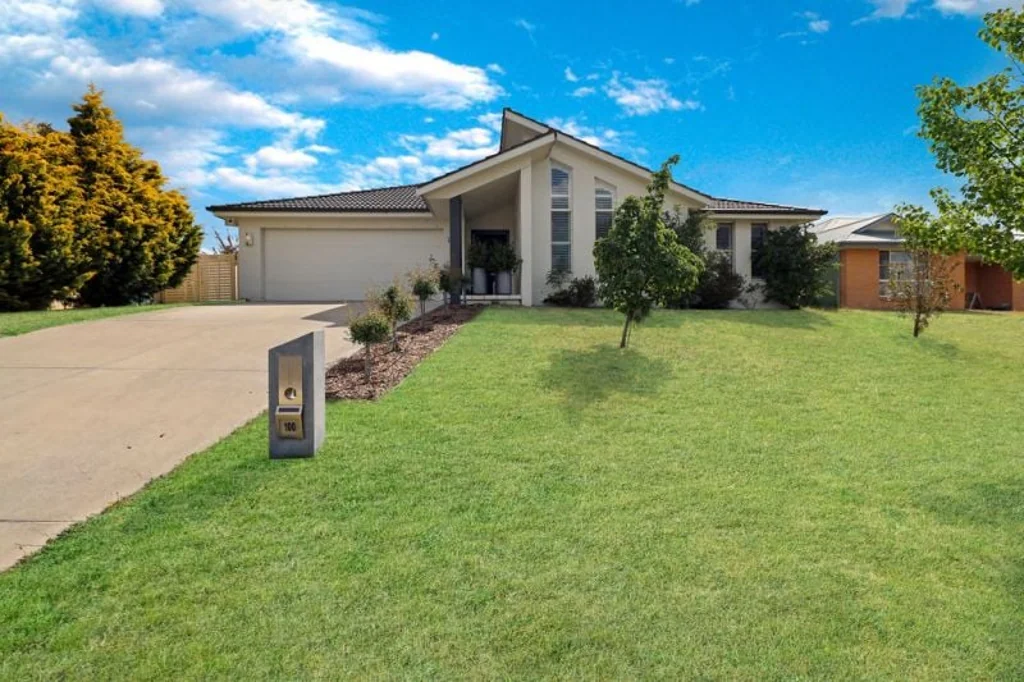 100 Evernden Road, Llanarth, NSW 2795