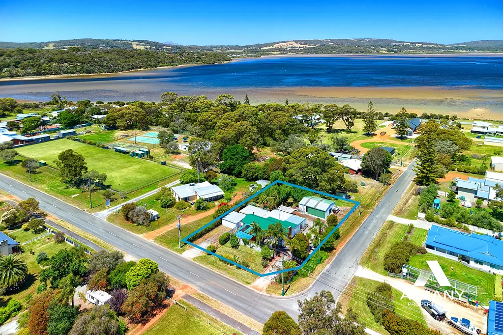 640 Lower King Road, Lower King, WA 6330