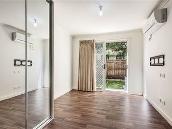 233 RATHMINES ST, FAIRFIELD VIC 3078, 0 Kuwarto, 0 Banyo, Studio