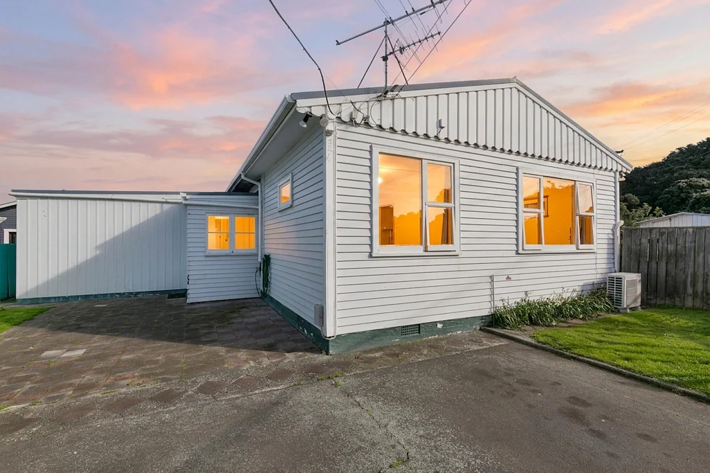 Miramar 5 Bedroom DOUBLE THE OPPORTUNITY