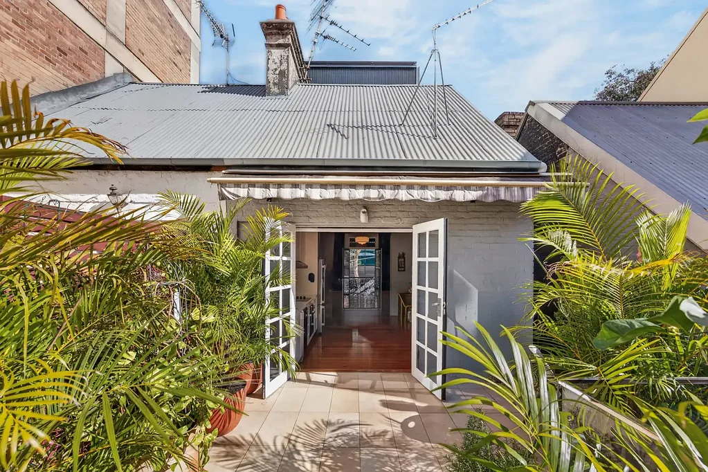 Surry Hills 2Kwarto Beautifully Renovated Terrace with Seamless Indoor-Outdoor Living