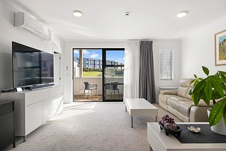 202/1 Percy Winstone Lane, Stonefields, Auckland City