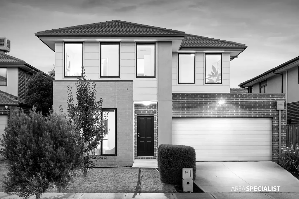 16 Beatrix Street, Point Cook, VIC 3030