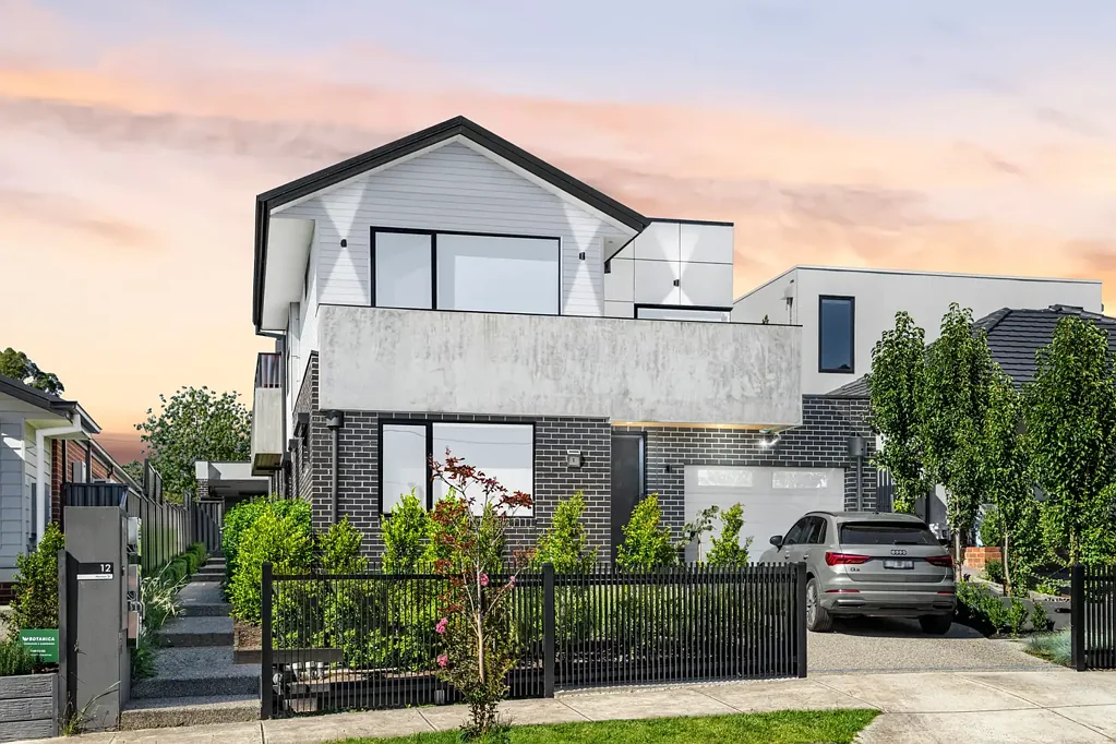 4/12 Morton Street, Essendon, VIC 3040