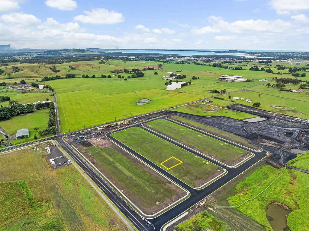 Calderwood Registered Land in Calderwood's Thriving New Community