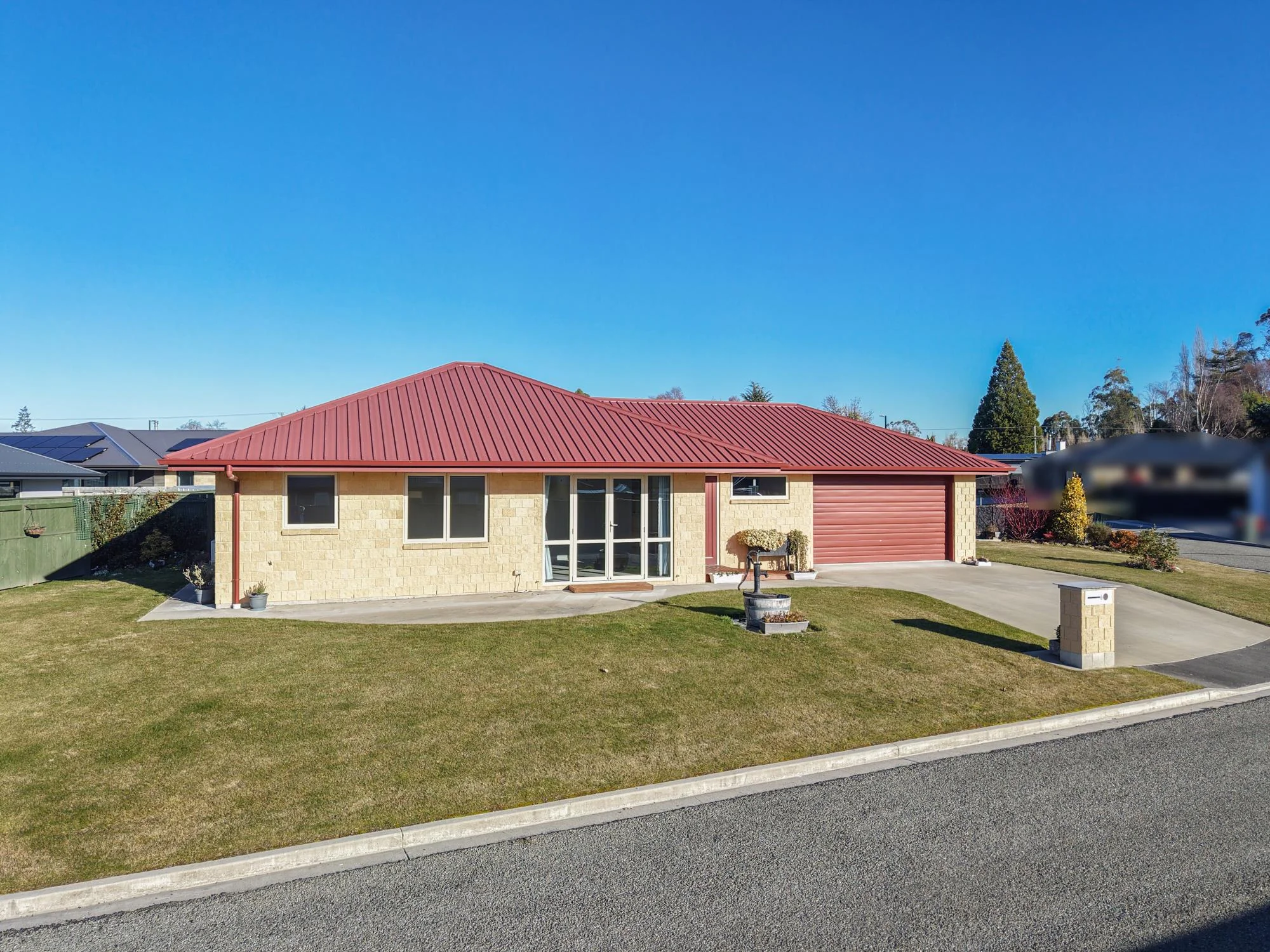 Oamaru 2房  EASY-CARE LIVING AWAITS