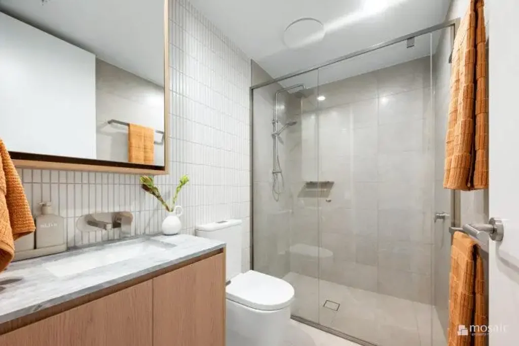 A Modern Lifestyle in the Heart of Milton