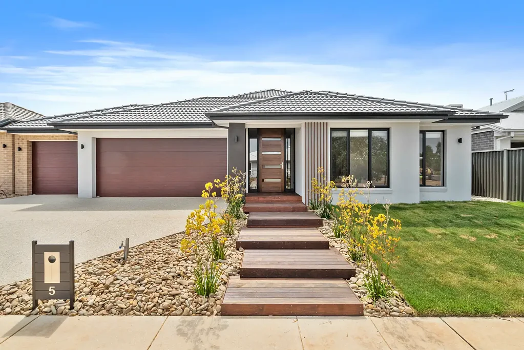 Yarrawonga 4房  PRICED TO SELL!