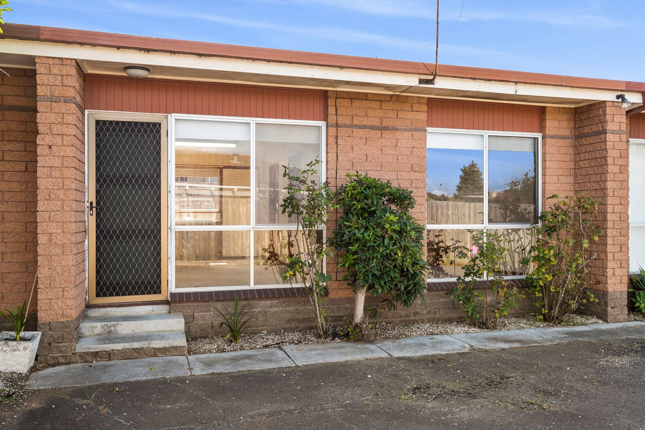 UNIT 2 10 BECKLEY ST, HERNE HILL VIC 3218, 0 Kuwarto, 0 Banyo, Unit