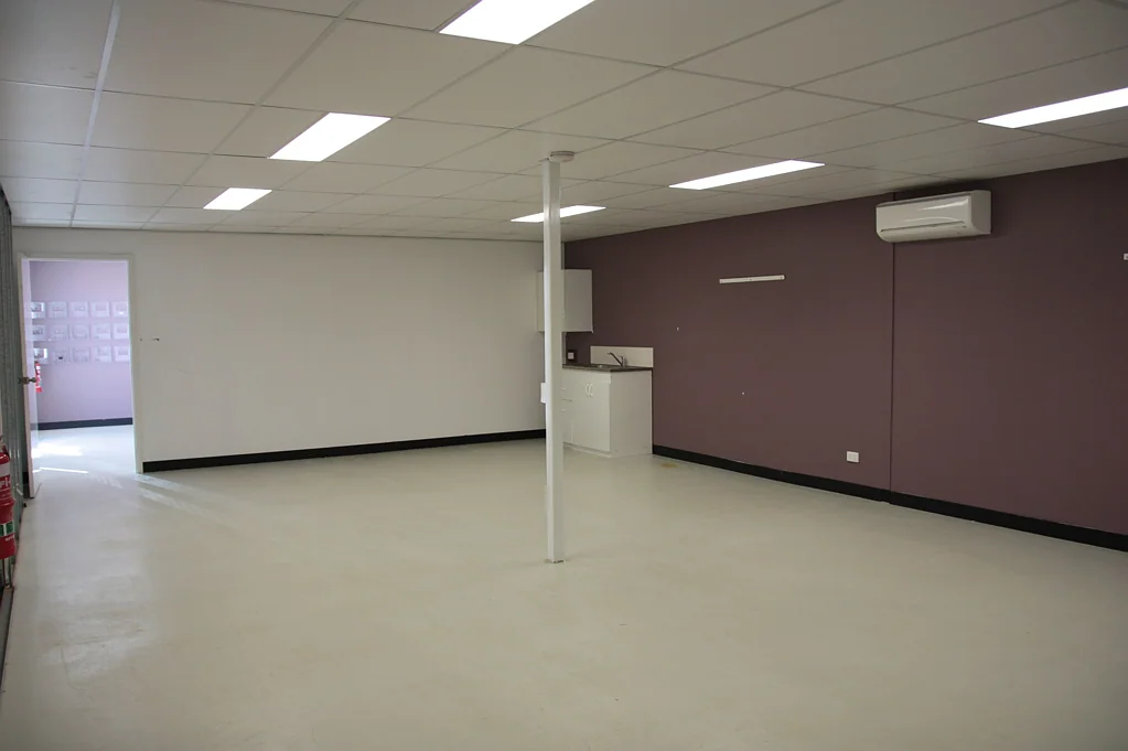 OFFICE / WAREHOUSE UNITS NOW AVAILABLE