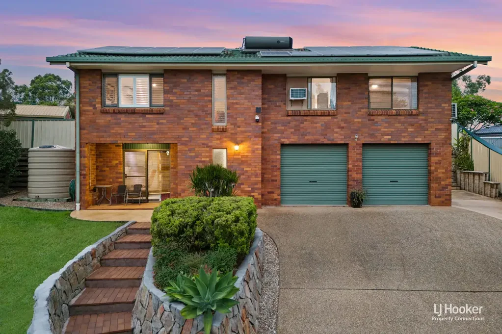 4 Troy Court, Eatons Hill, QLD 4037