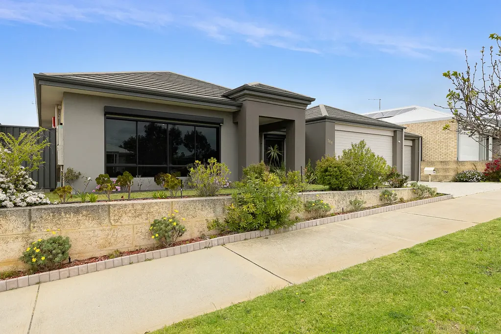 Baldivis 4房  UNDER OFFER by Alice @ 1st Place Realty