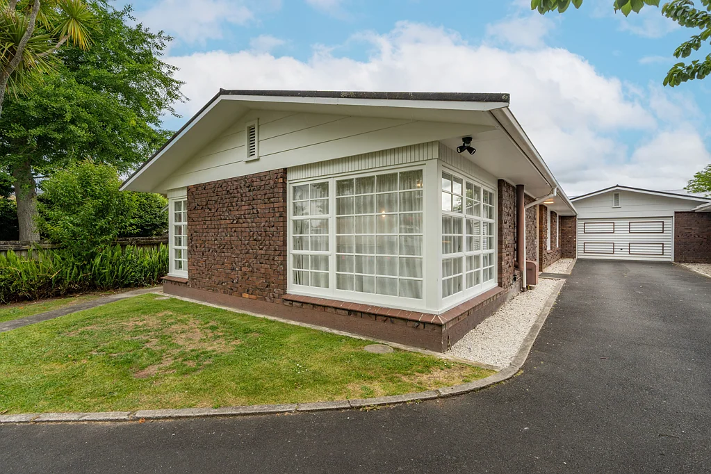 43 Casey Avenue, Fairfield, Hamilton, Waikato