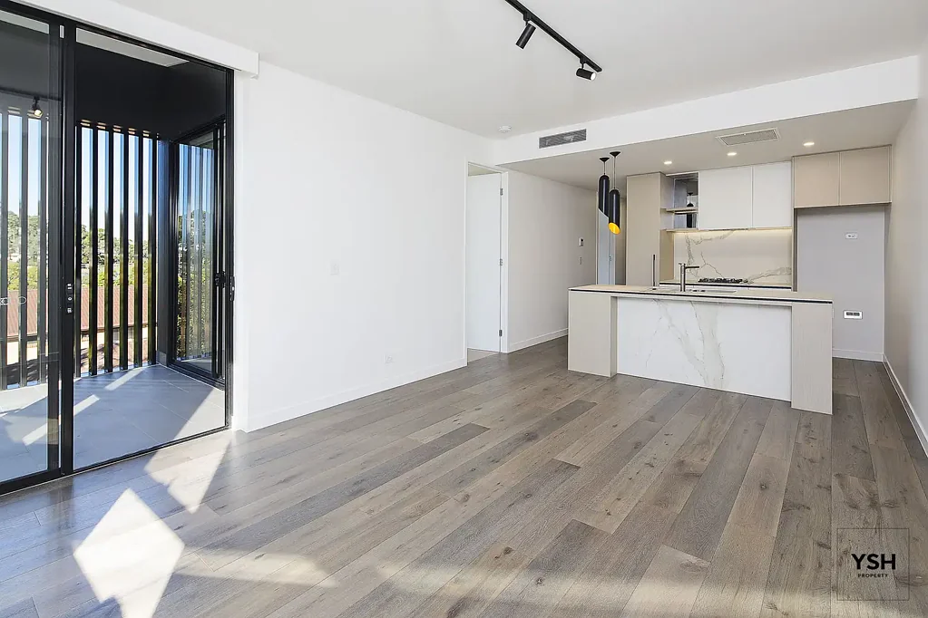 Unit 10 – Eve on Erneton - 3 Bed 2 Bath 2 Car