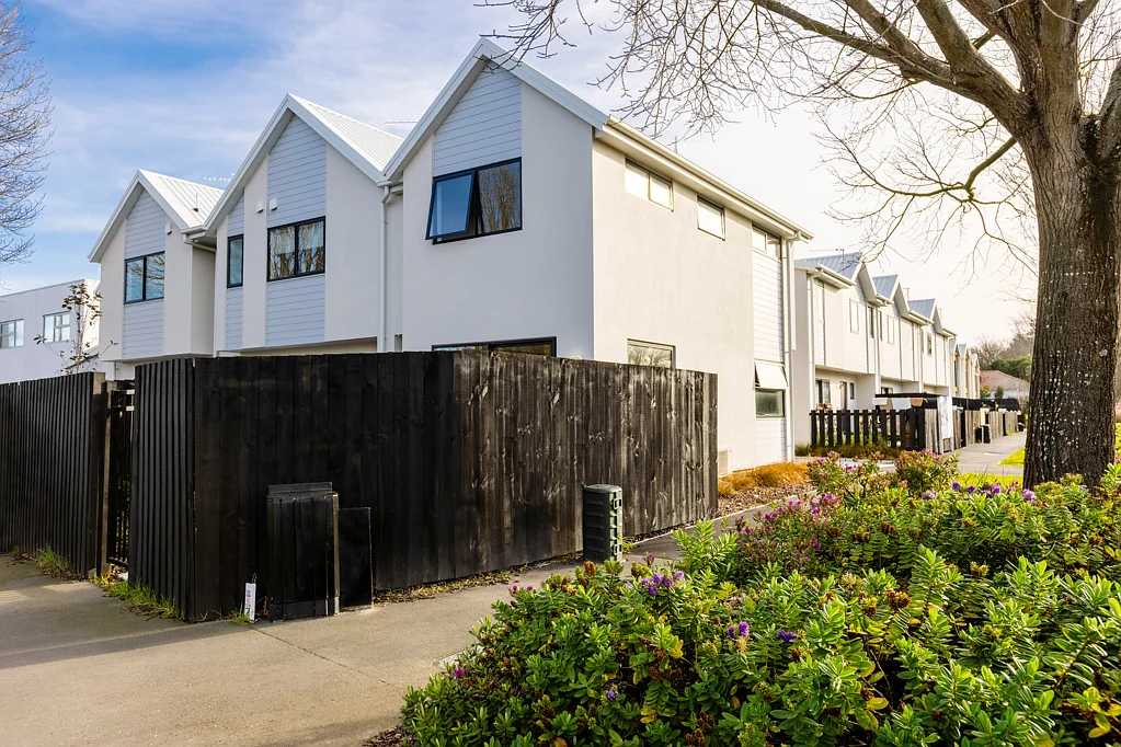 Phillipstown 2房  Potential for 5% Rental Yield