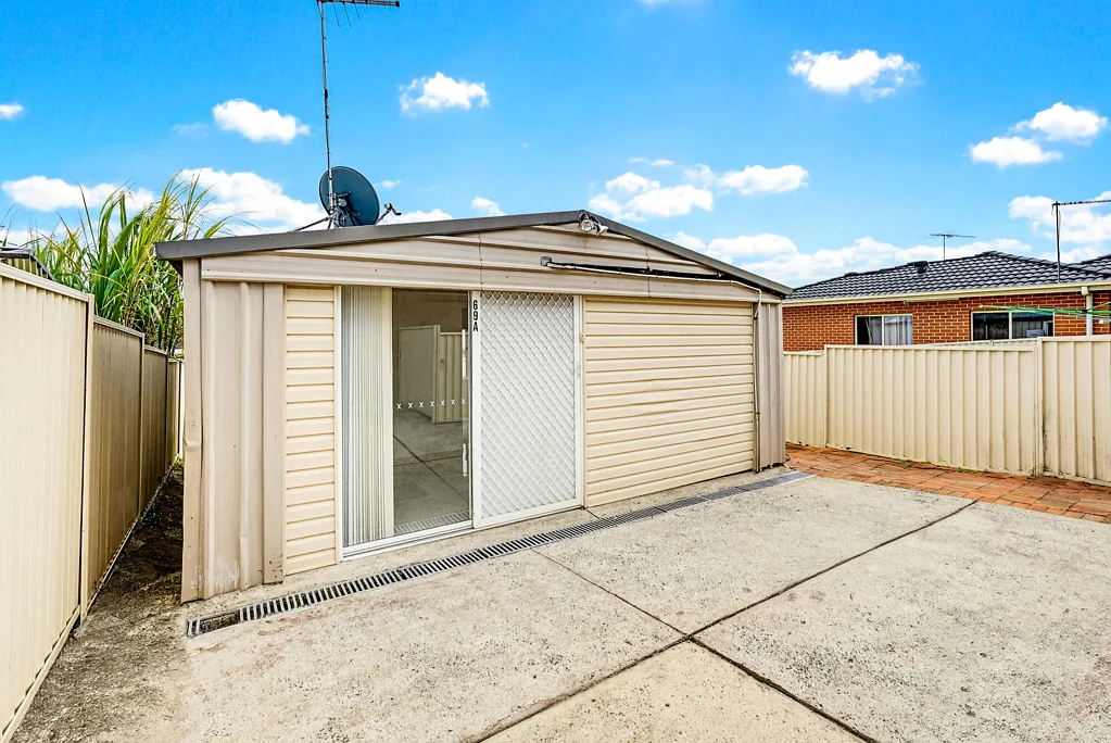 Neat & Tidy 2 Bedroom Granny Flat!