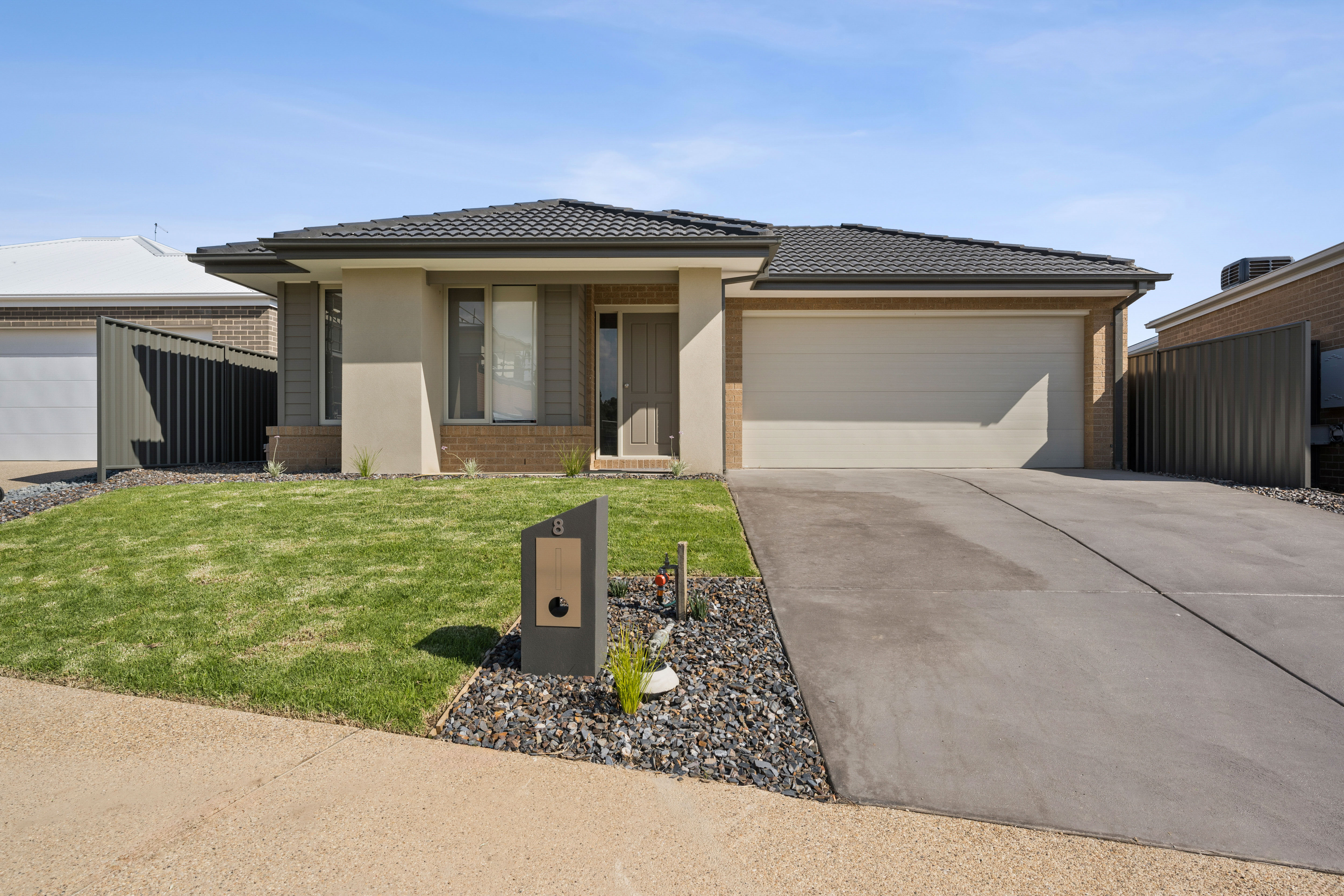 8 TILLERS GREEN WAY, WEST WODONGA VIC 3690, 0房, 0浴, House