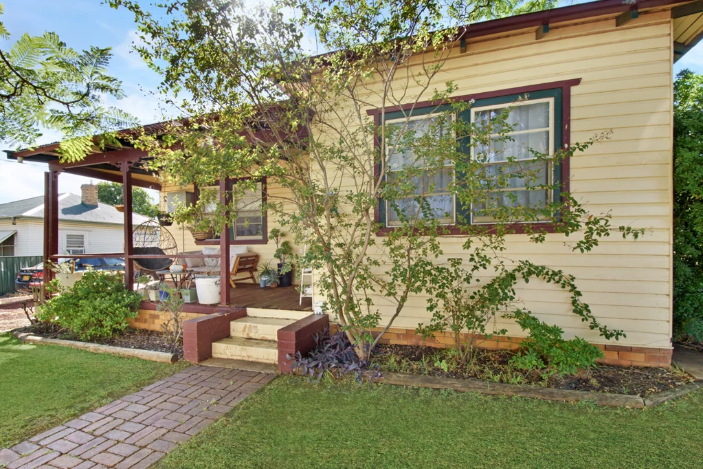 Gunnedah 3房  Centrally Located Timber Home with Pool