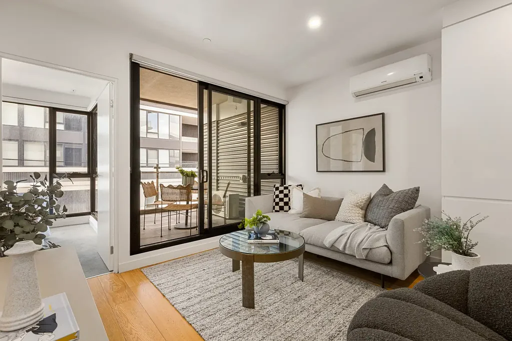 Contemporary Luxury Living in the Heart of Elsternwick – Two Available!